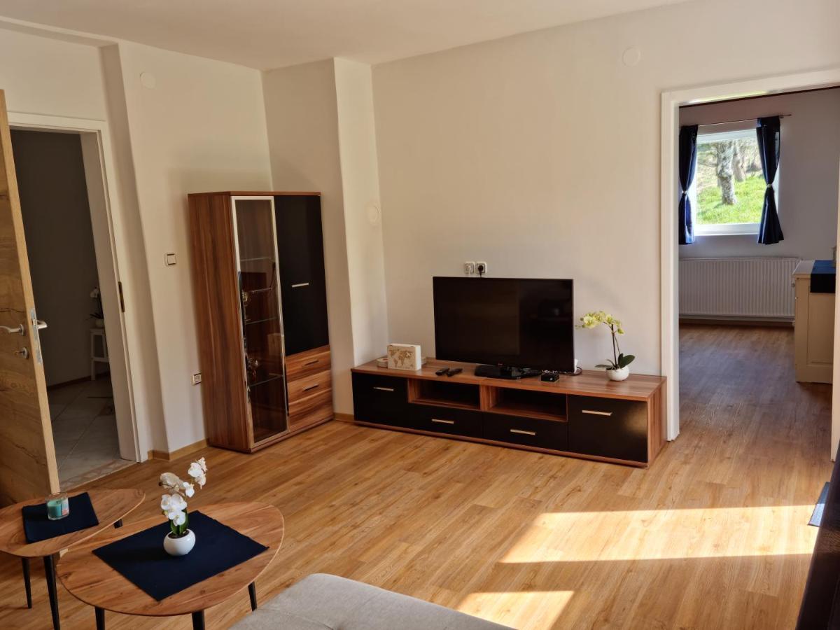 M&M Apartment Zgornje Gorje Luaran gambar